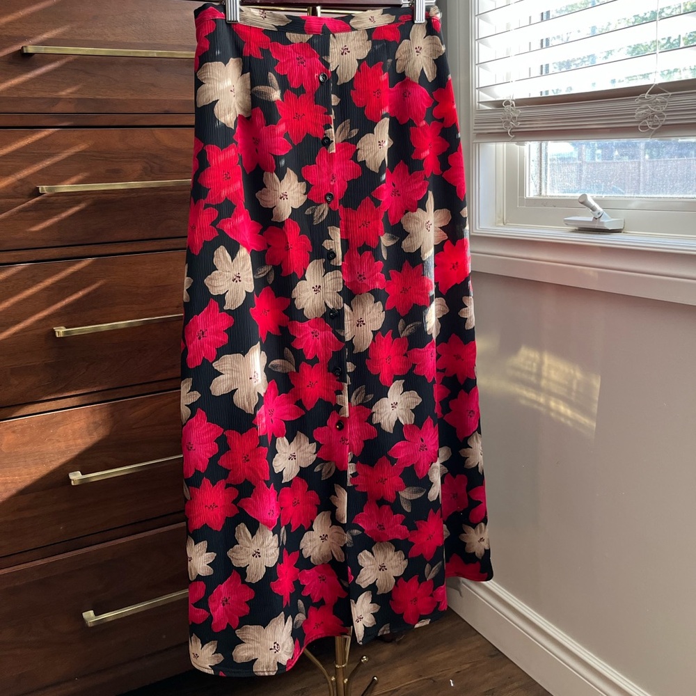 Floral Black and Red Women's Skirt